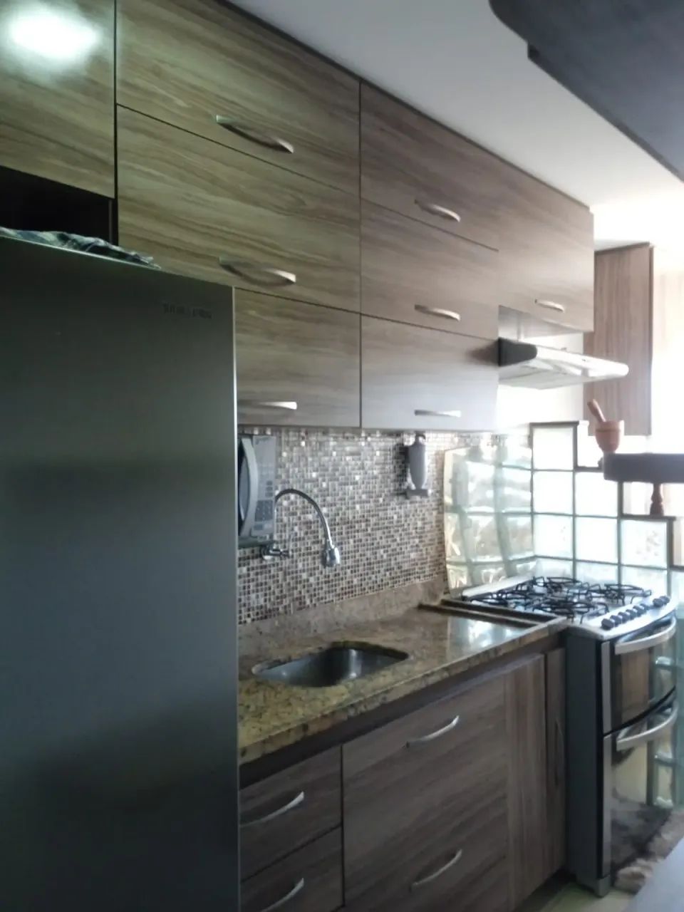 OTIMO APARTAMENTO COM TODOS O MOVEIS - Foto 3