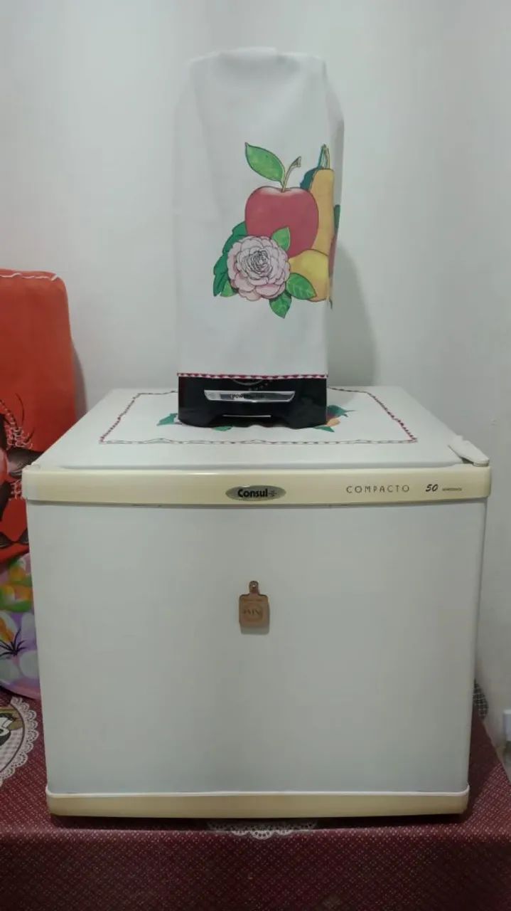 Frigobar geladeira 