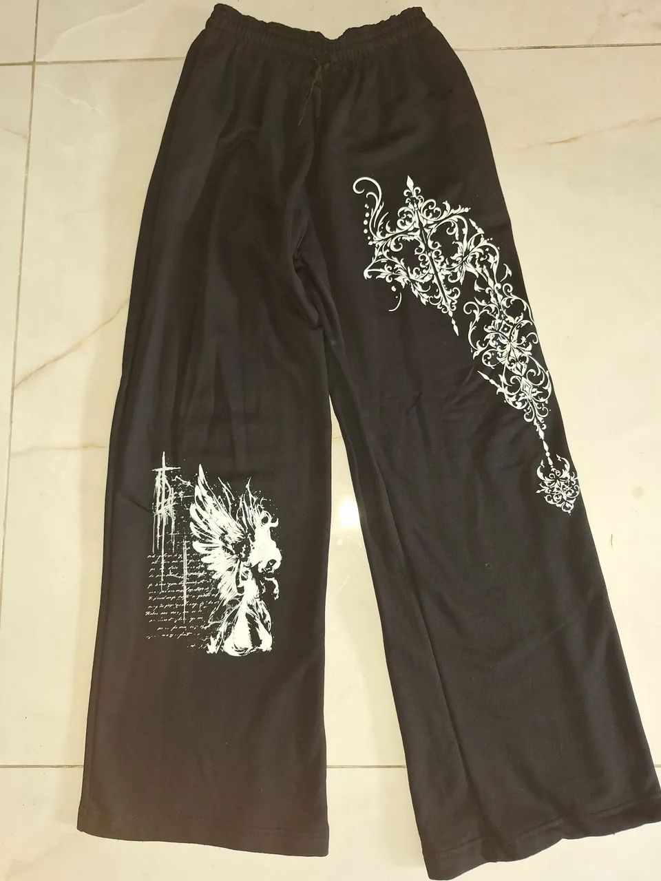 Calça Estampada Larga E estilosa