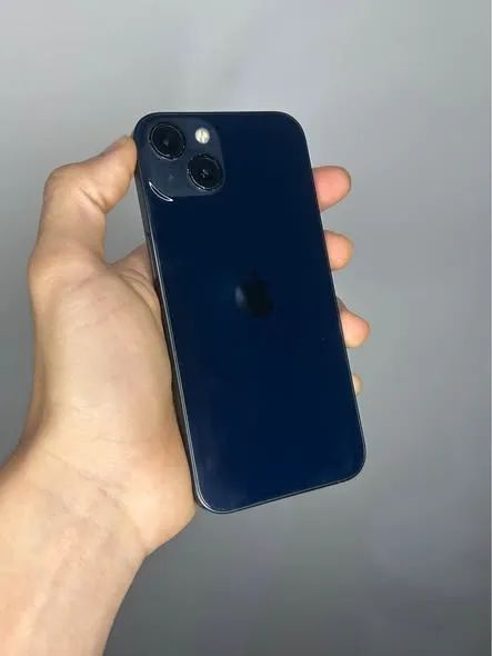 iPhone 13 azul escuro - Foto 4