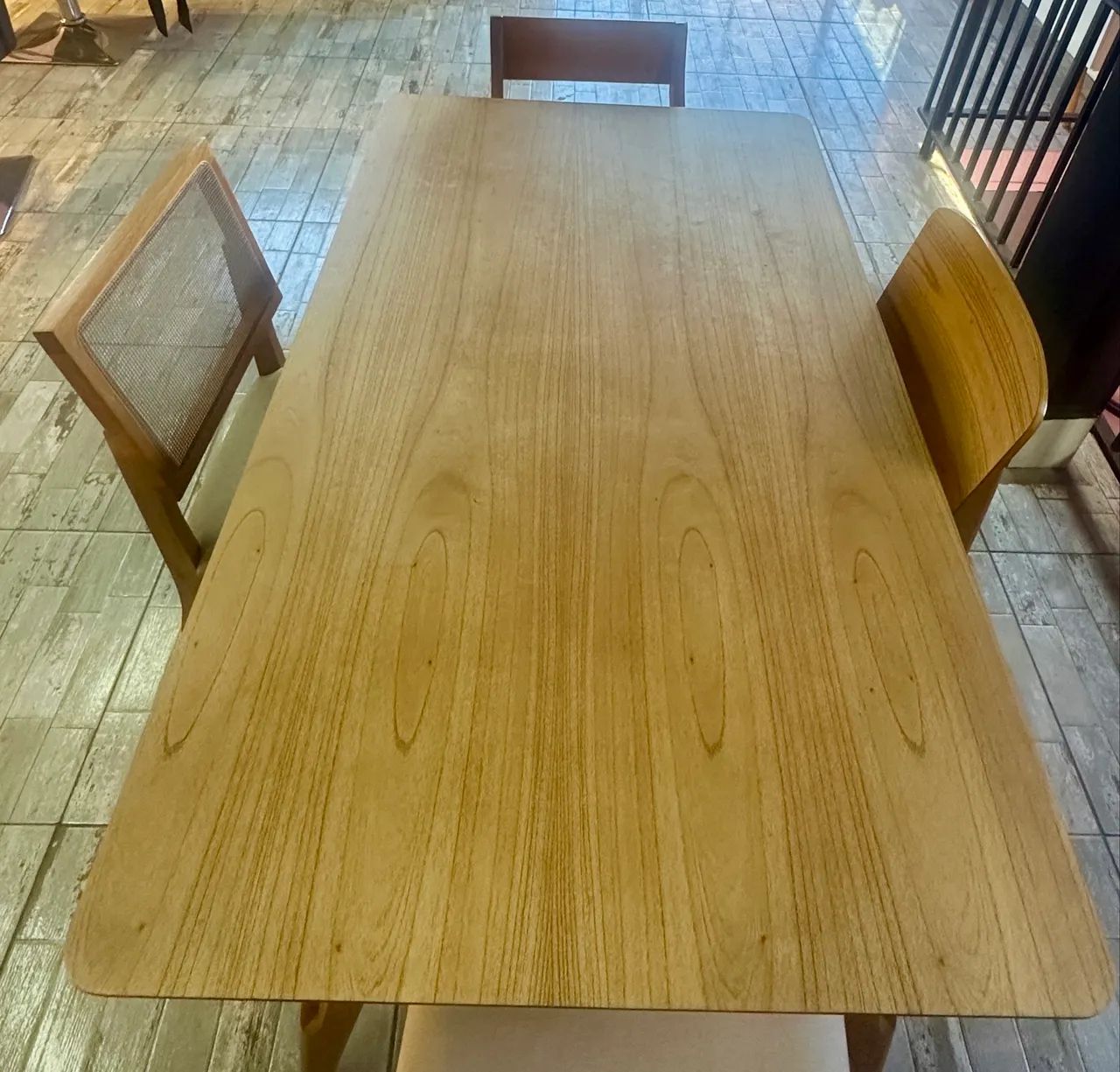Mesa MADEIRA MACIÇA  - Foto 2