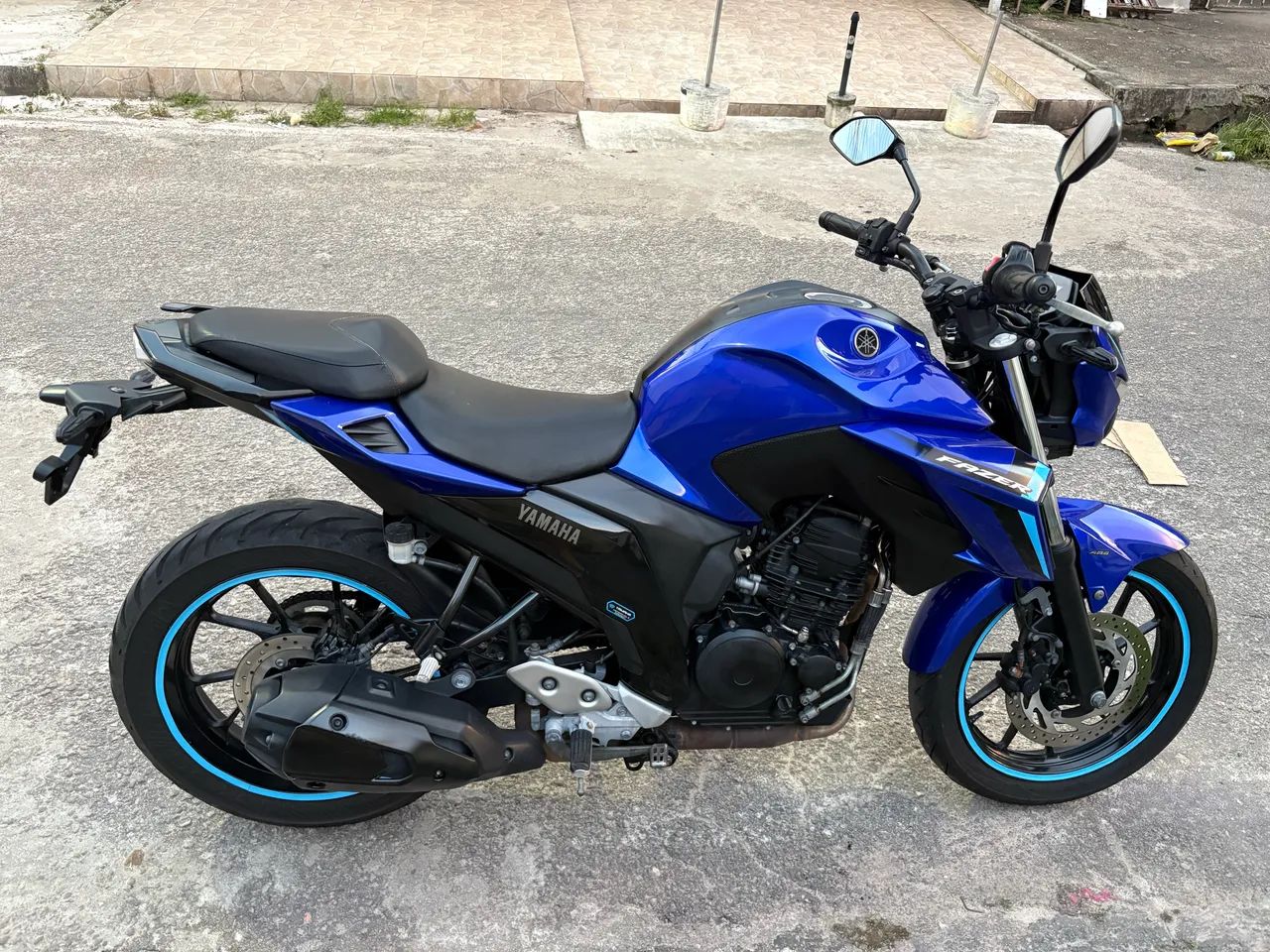 FZ25 - Foto 3