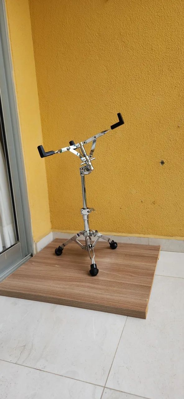 Estante de Caixa para Bateria, Sonor Série 200( Nova) . - Foto 2
