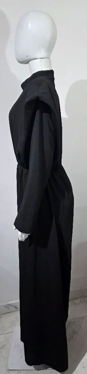 Macacão preto de manga comprida tamanho G - Foto 2