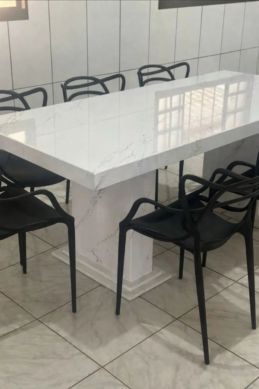 Mesa de ardósia pintada a partir de 590