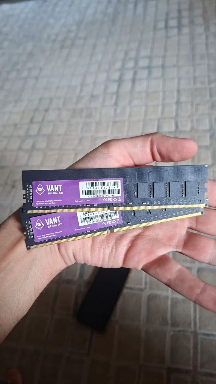 Mem ória ram ddr4 16 gb (2x8) - Foto 2