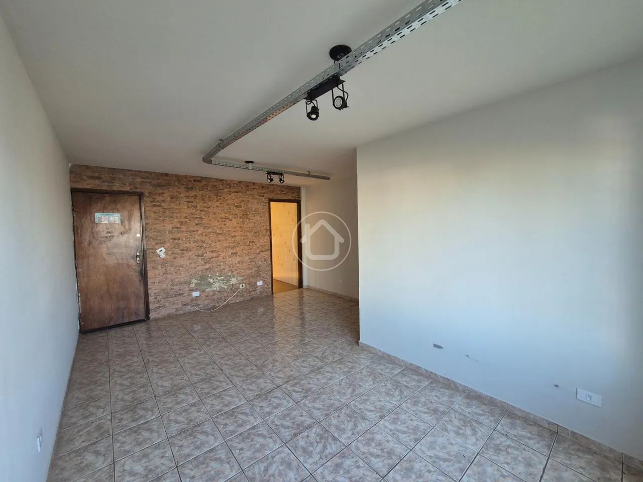 APARTAMENTO 3 DORMITORIOS NA REGIÃO CENTRAL - Foto 4
