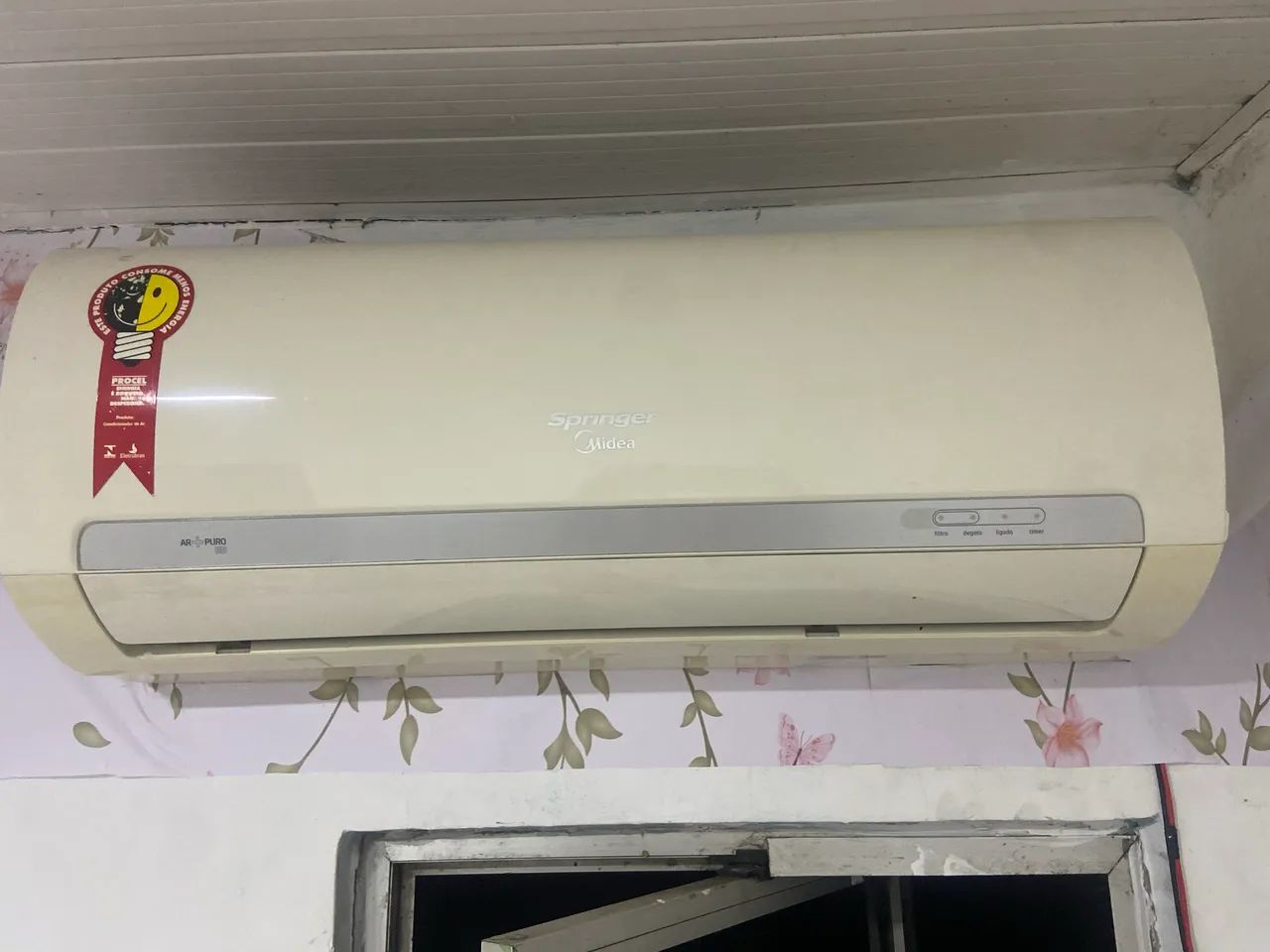 Vendo Ar Condicionado com defeito 