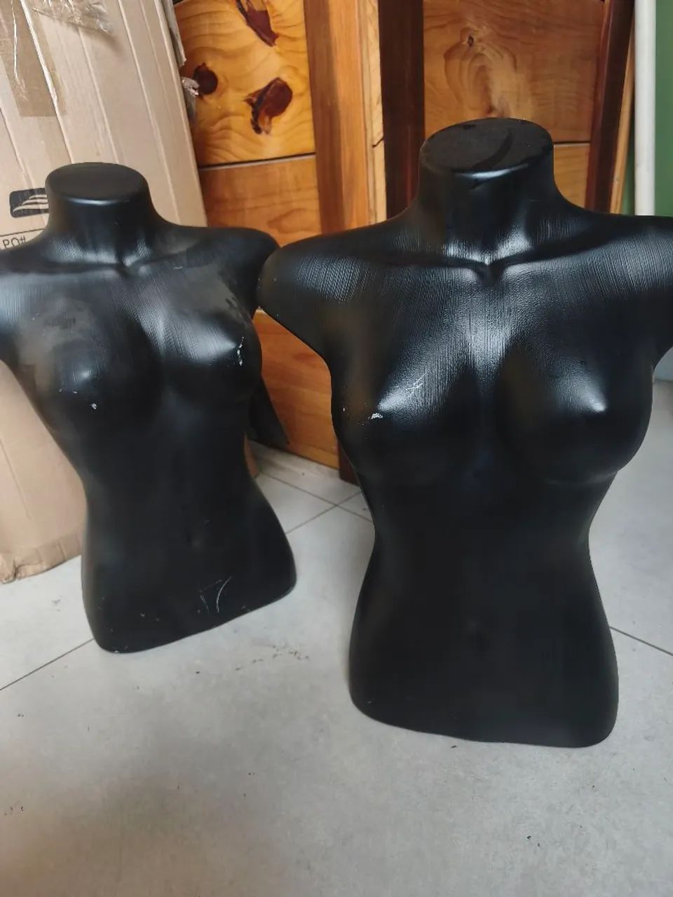 2 Bustos manequim feminino preto - Foto 2