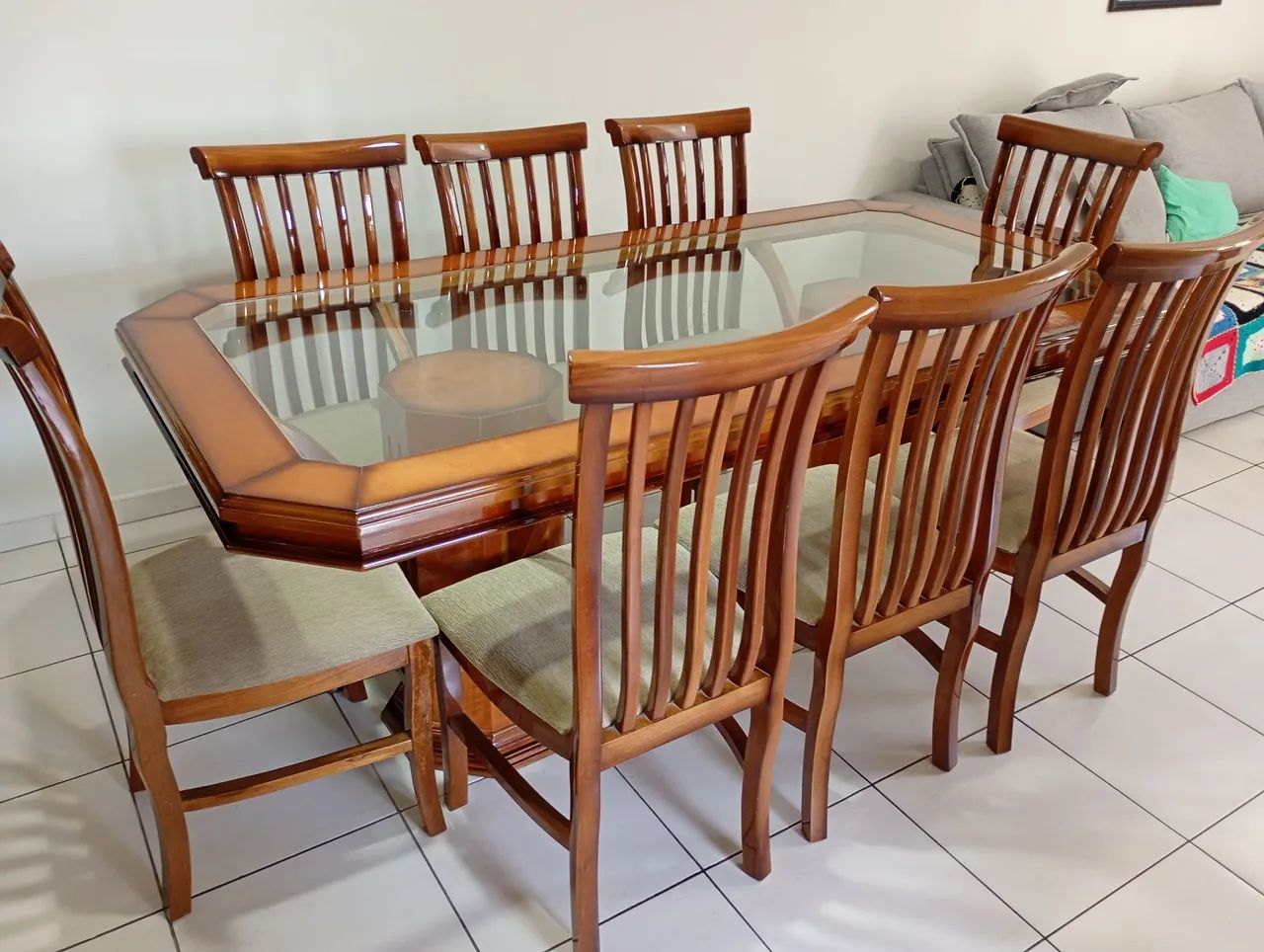 Mesa com cadeiras  - Foto 2