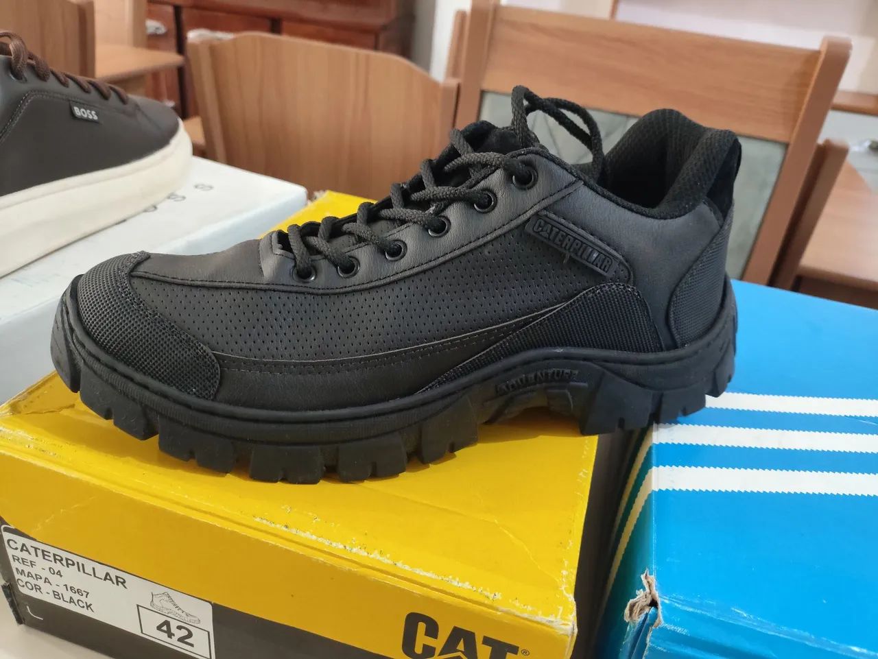 Bota Cano Baixo Caterpillar  - Foto 2