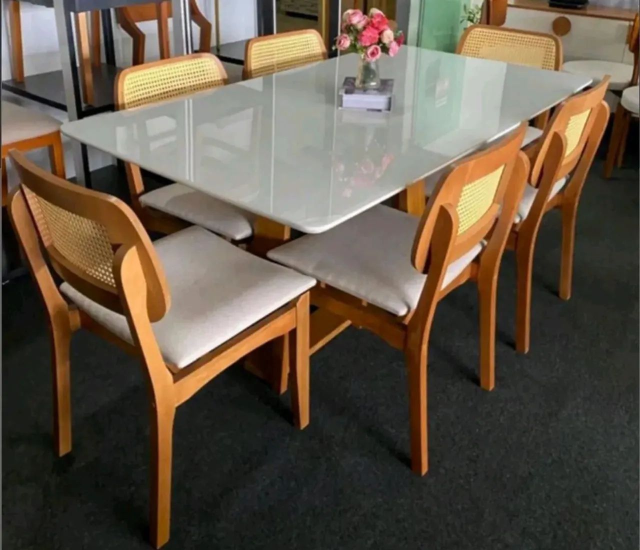 Mesa de jantar Liz com 6 cadeiras 160x90
