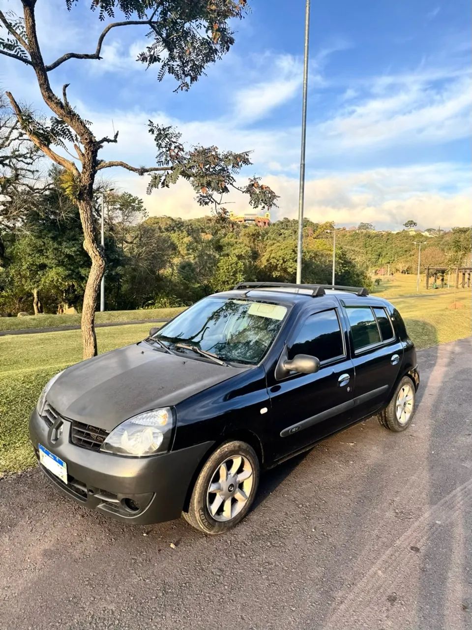 Renault Clio CLIO HI-FLEX 1.0 16V 5P 2011