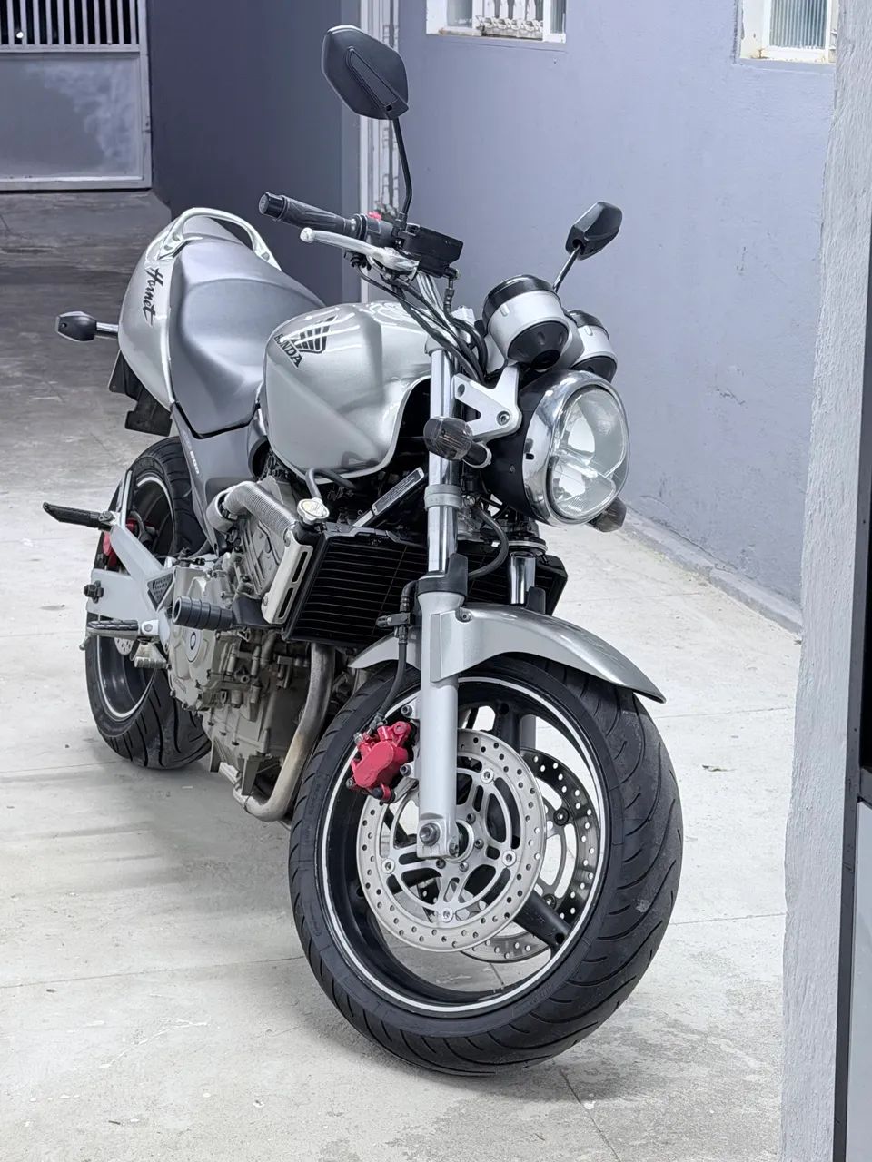 Vendo hornet 