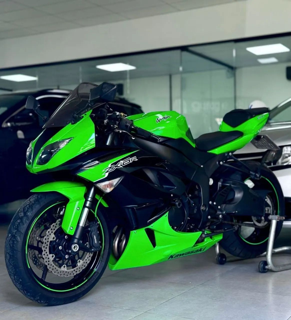 KAWASAKI Zx6r 600 
