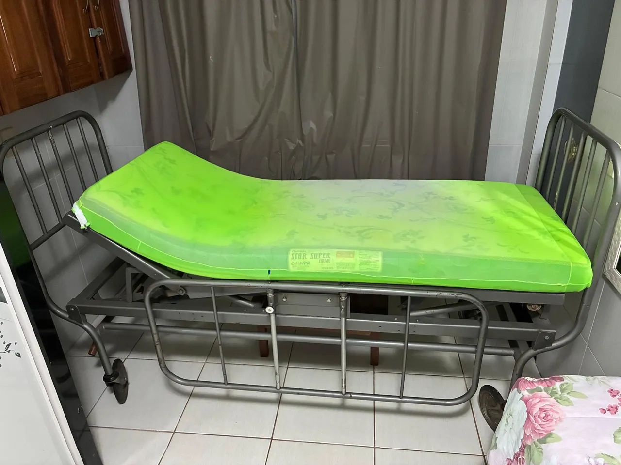 Cama Hospitalar - Foto 2
