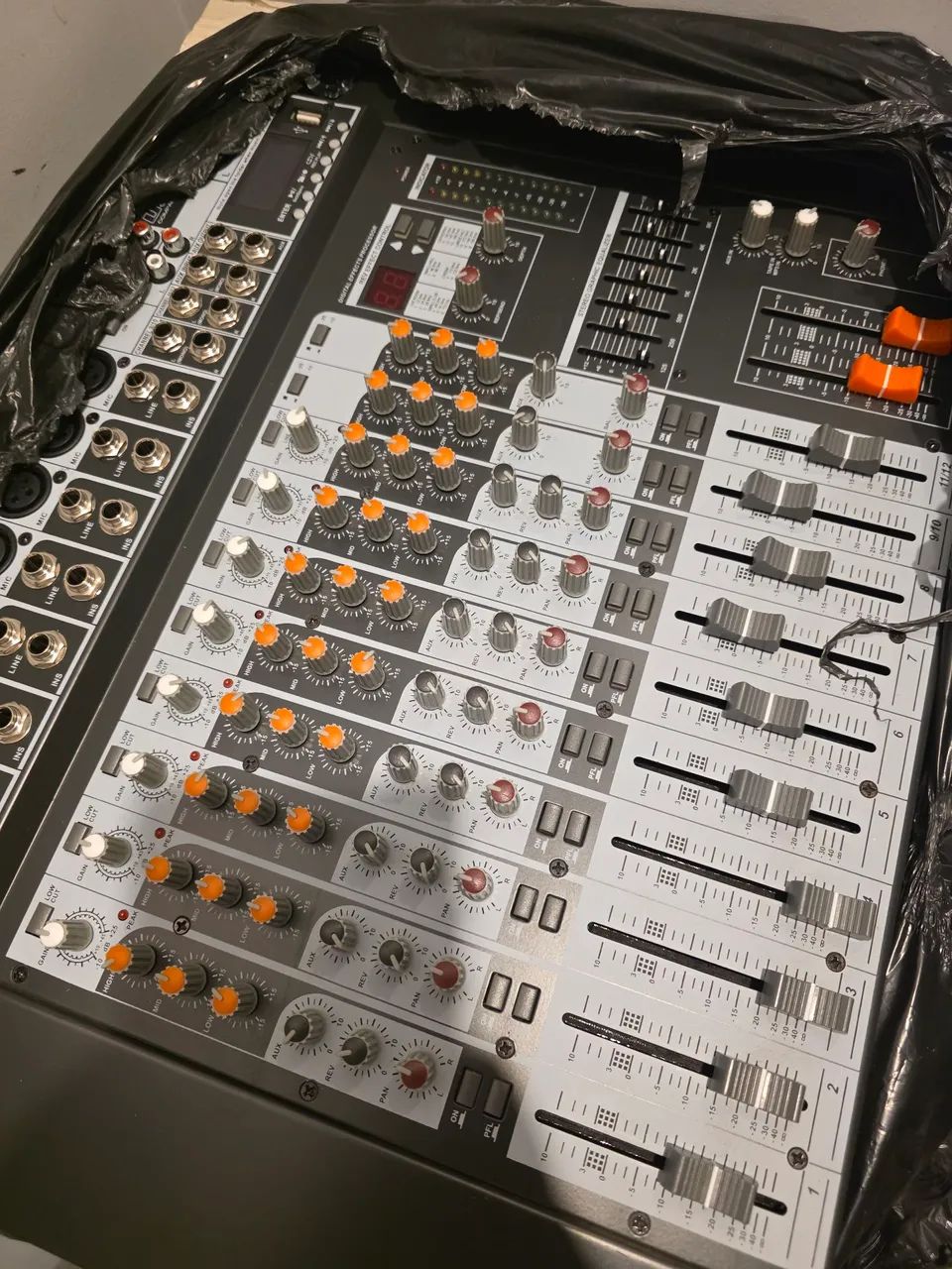 MESA SOM SOUNDCRAFT SX1202FX USB - Foto 4