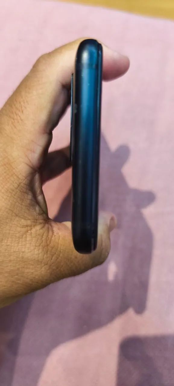 Rog phone 3 com capinha - Foto 4