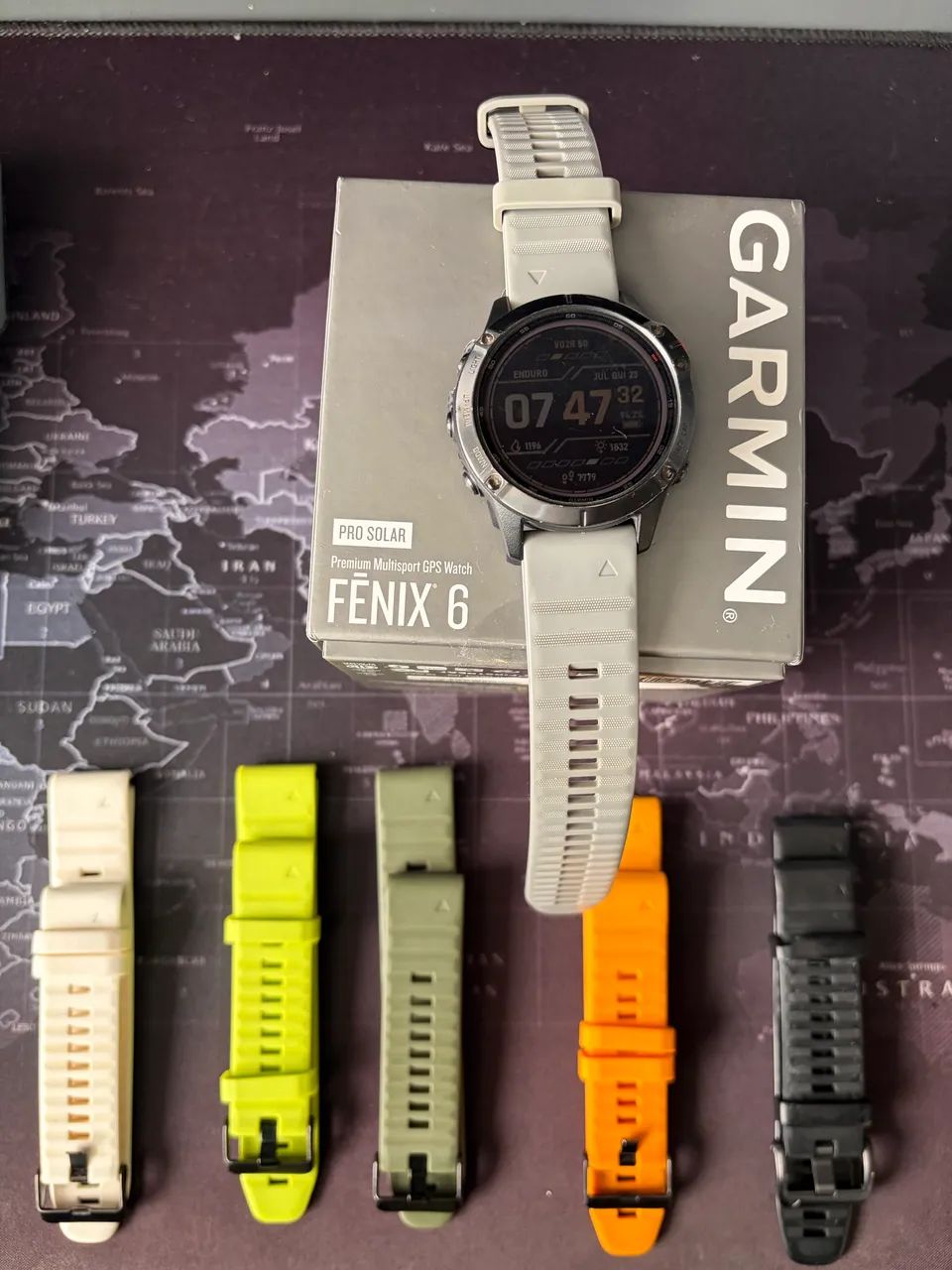 Vendo Relógio Garmin Fênix 6 Pro Solar - Foto 2