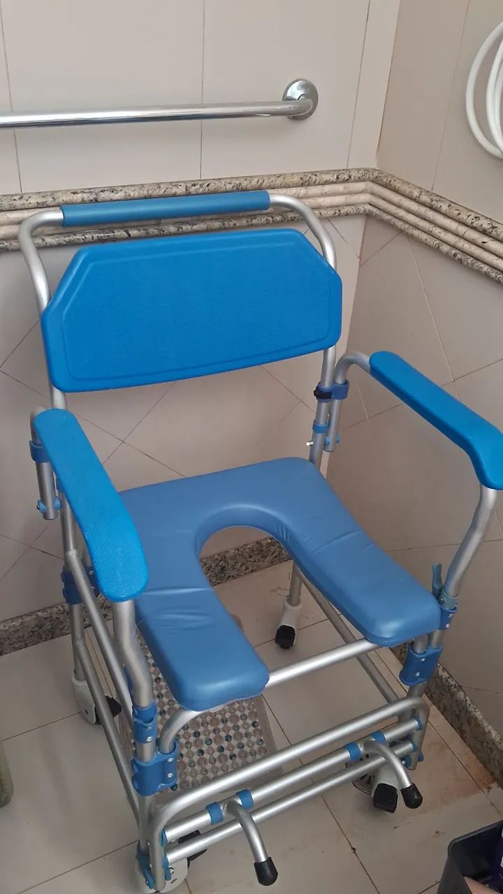 Cadeira de Banho - Foto 2