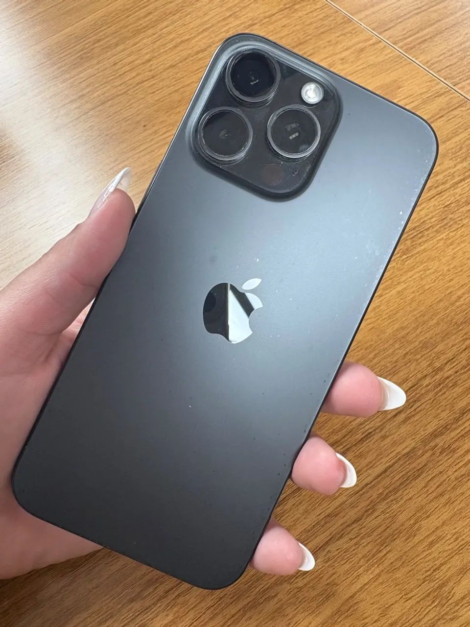 iPhone 15 Pro Max - Foto 4