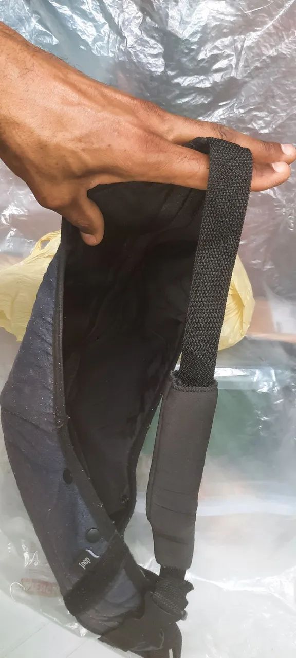 Tipoia para isolar braço acidentado - Foto 2