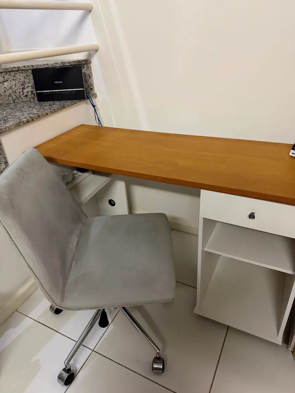 Mesa de trabalho com cadeira  - Foto 3