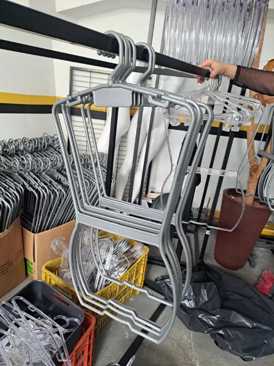 cabide de corpo para roupas Leia o anuncio  - Foto 2
