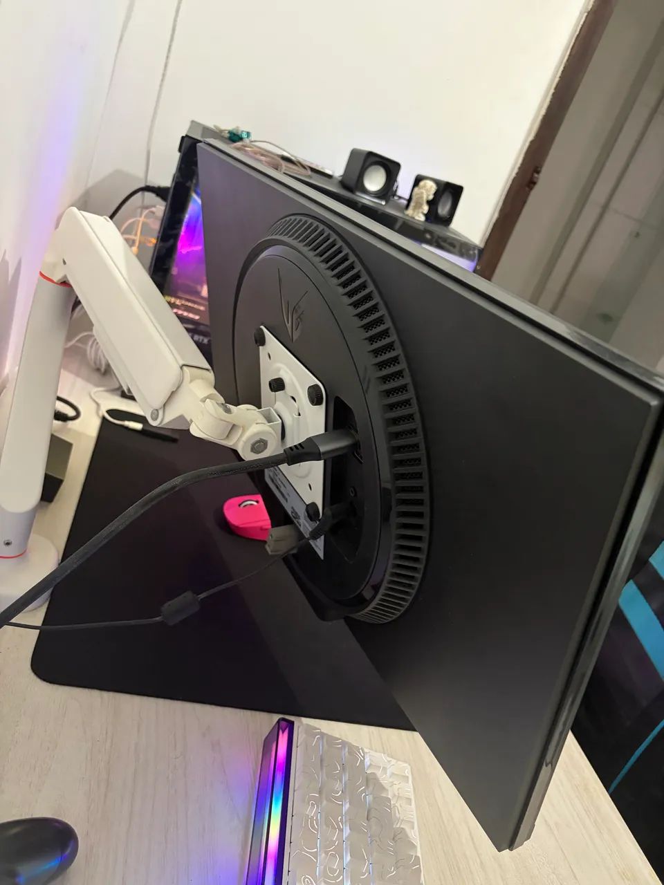 Monitor Lg Ultragear 180hz  - Foto 4
