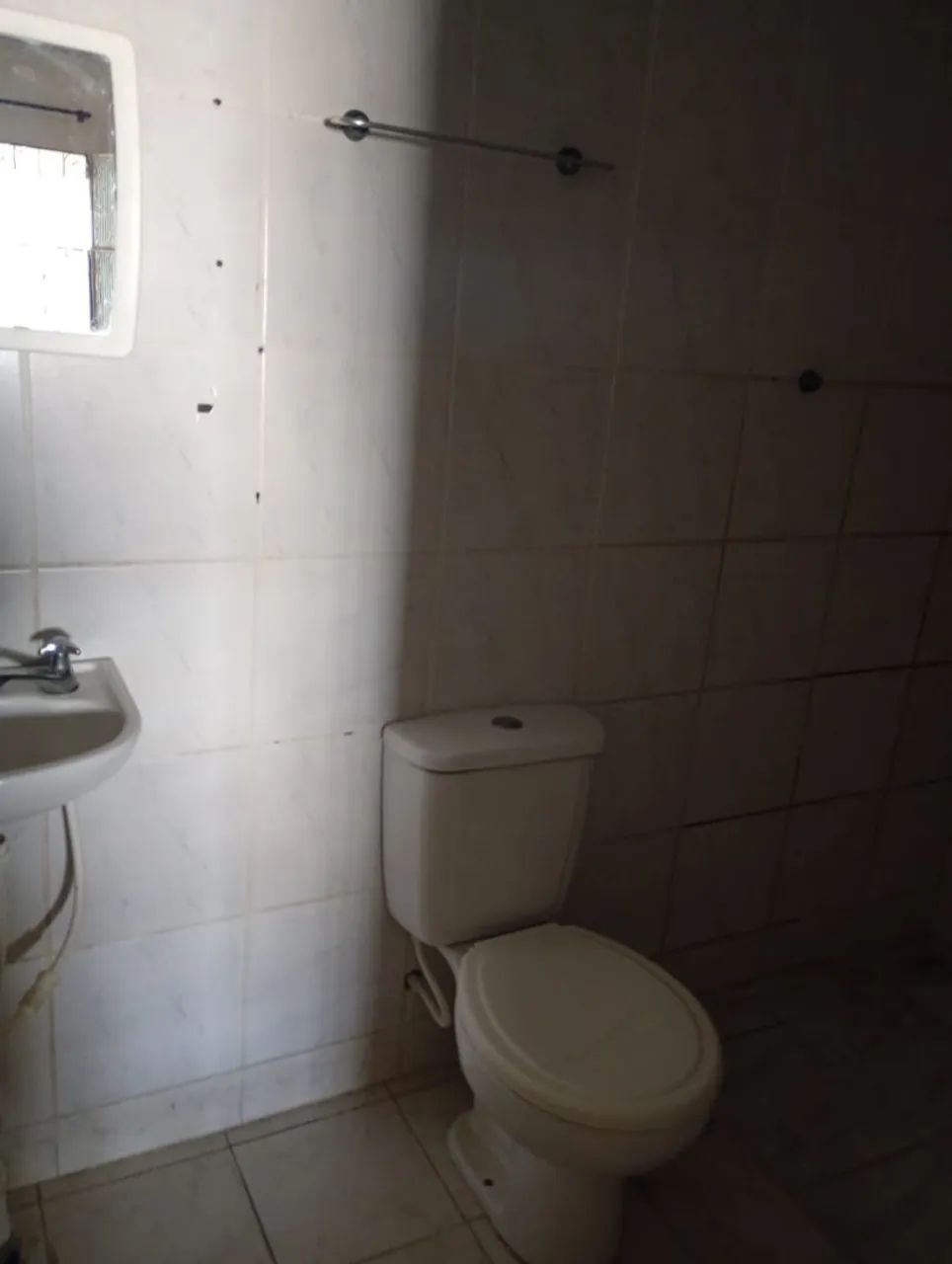 Vendo CASA COM PRIMEIRO ANDAR - Foto 3