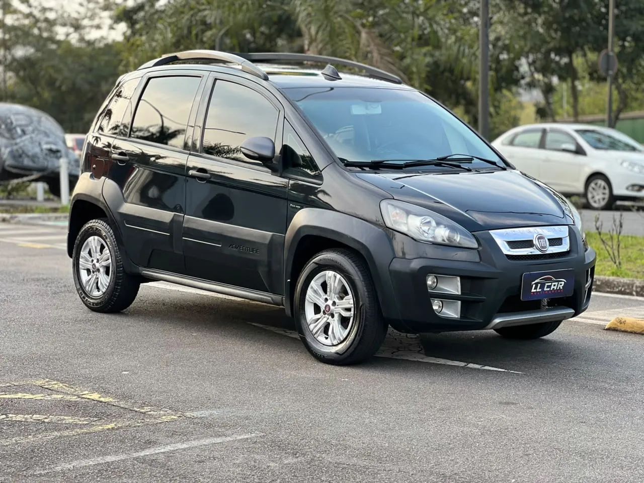 Fiat Idea Adv./ Adv.lock.dualogic 1.8 Flex 5P 2012 - Foto 3