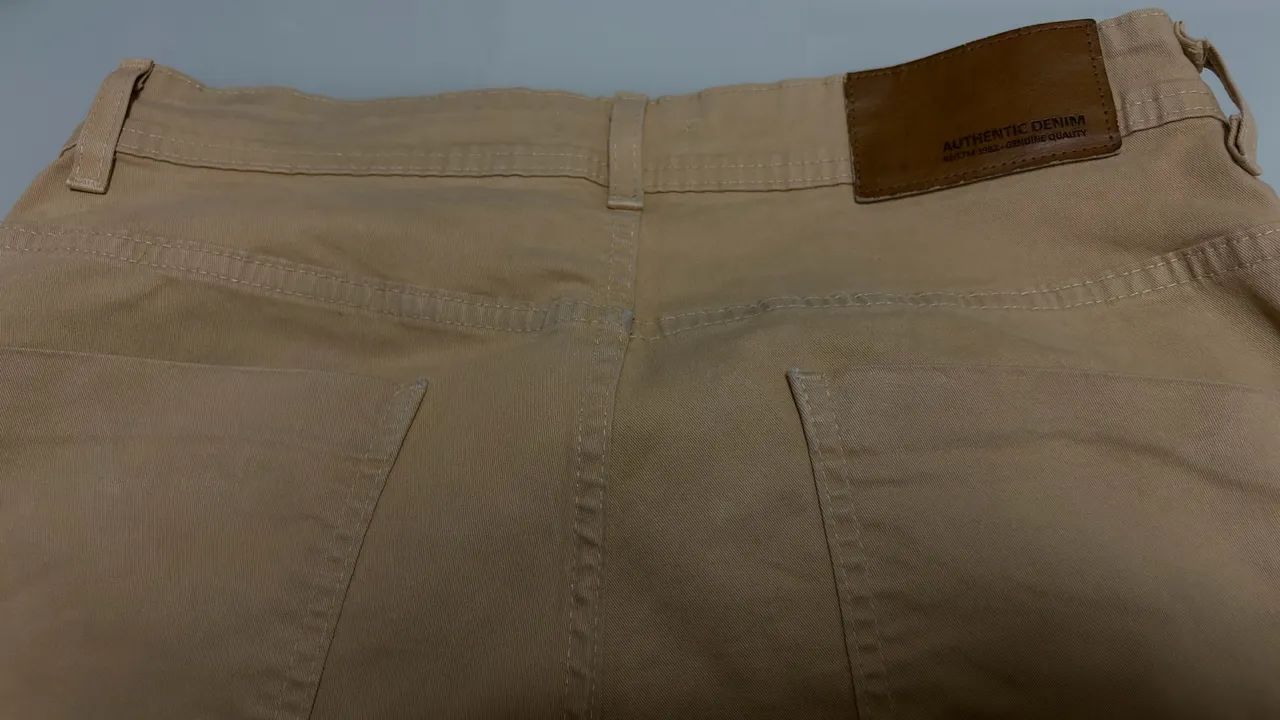 Calça bege  - Foto 2