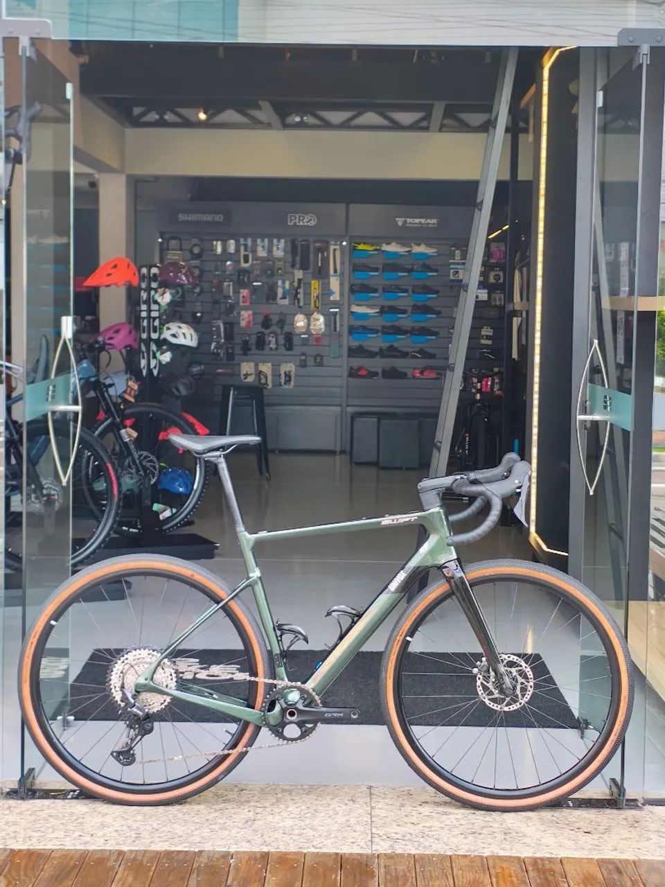 Swift Univox GR Comp Gravel 