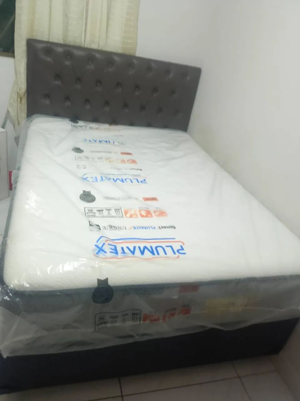 Vendo uma cama de casal 