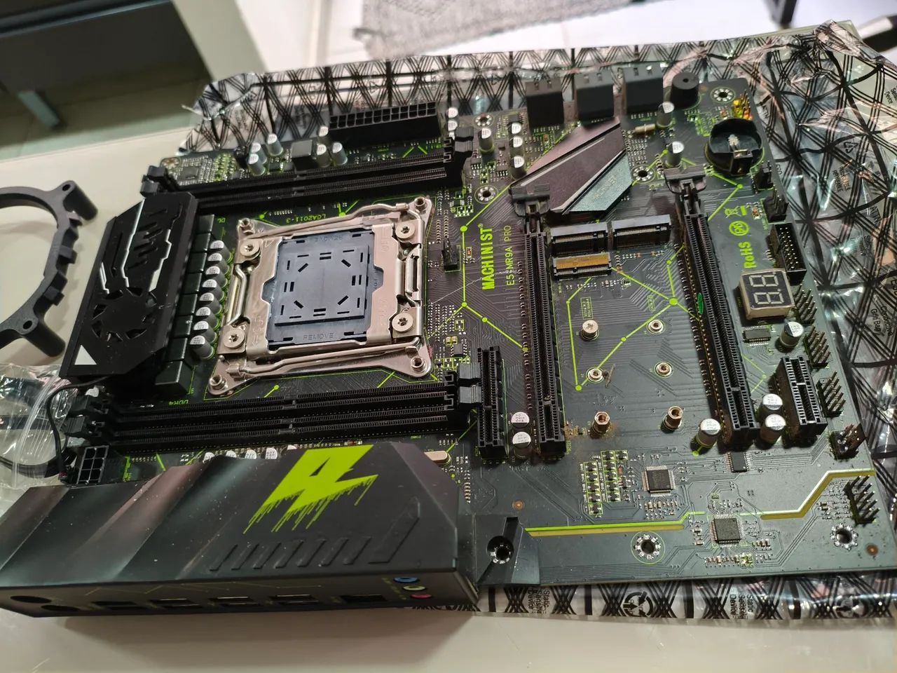 Placa Mãe X99 MR9A PRO - Foto 2