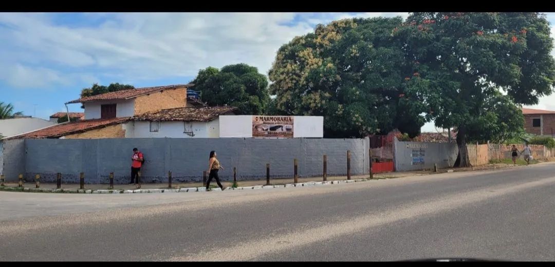 Oportunidade, venda área comercial 600m² na rodovia AL 101 norte em Paripueira. 