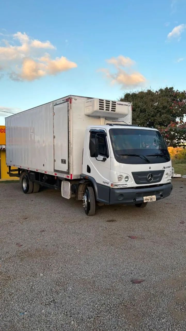 CAMINHÃO 3/4 MB 1016 ACCELO - BAÚ REFRIGERADO  - Foto 3