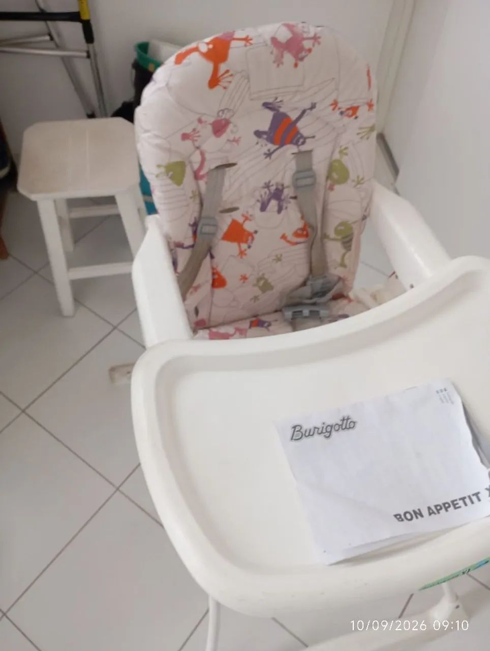 Cadeirinha de alimentação 