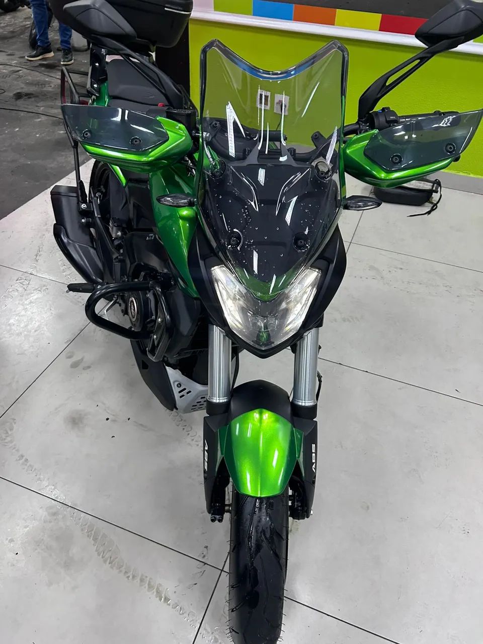 BAJAJ DOMINAR 400 - Foto 2