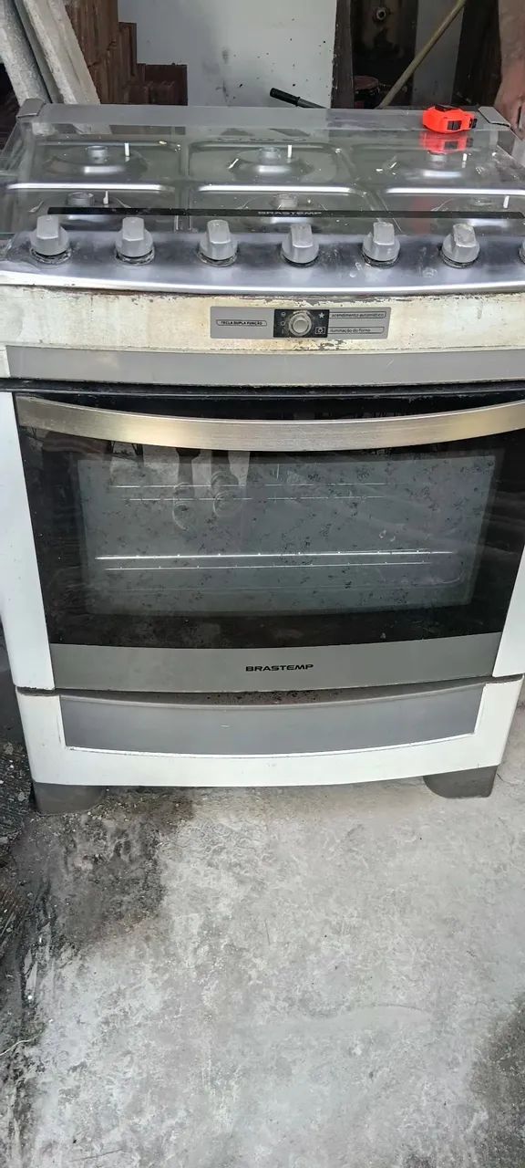 Fogão de 6 bocas brastemp- aceito cartão de crédito como pagamento 