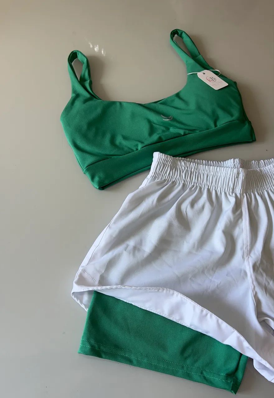 Conjunto de short duplo com top  - Foto 2