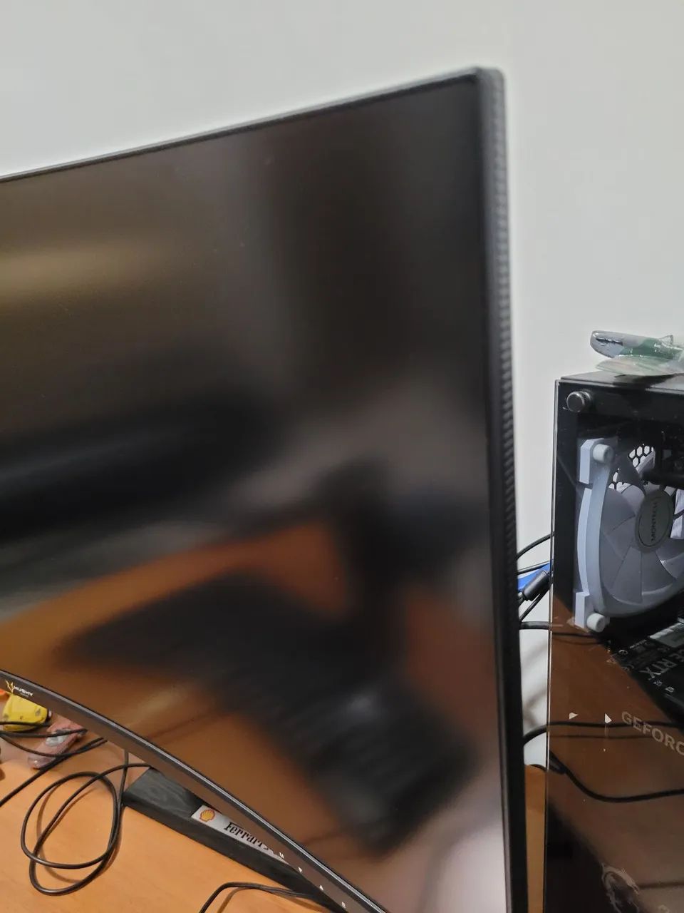 Monitor 34 husky 144 quadhd