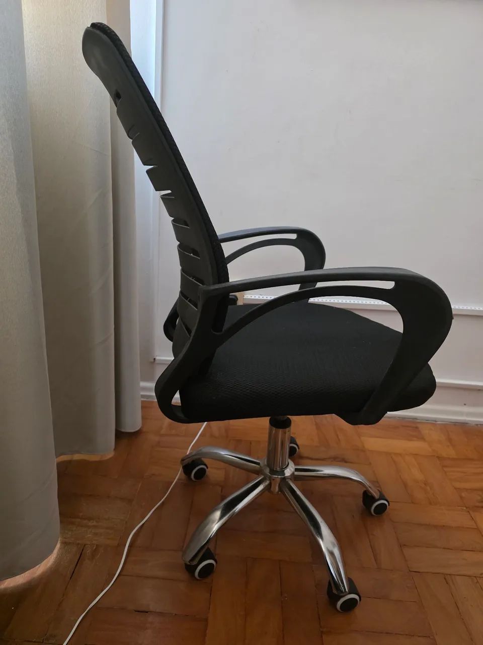 Vendo Cadeiras para escritório  - Foto 2