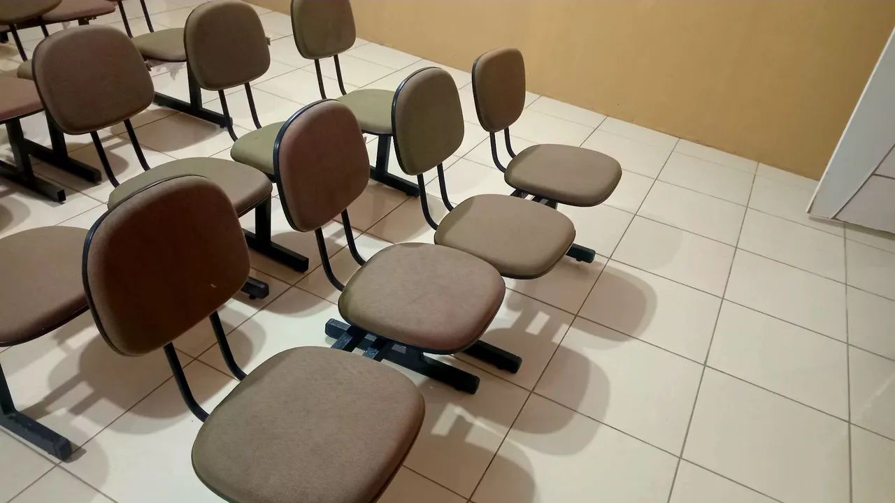 VENDO CADEIRAS DE ESCRITÓRIO  - Foto 3