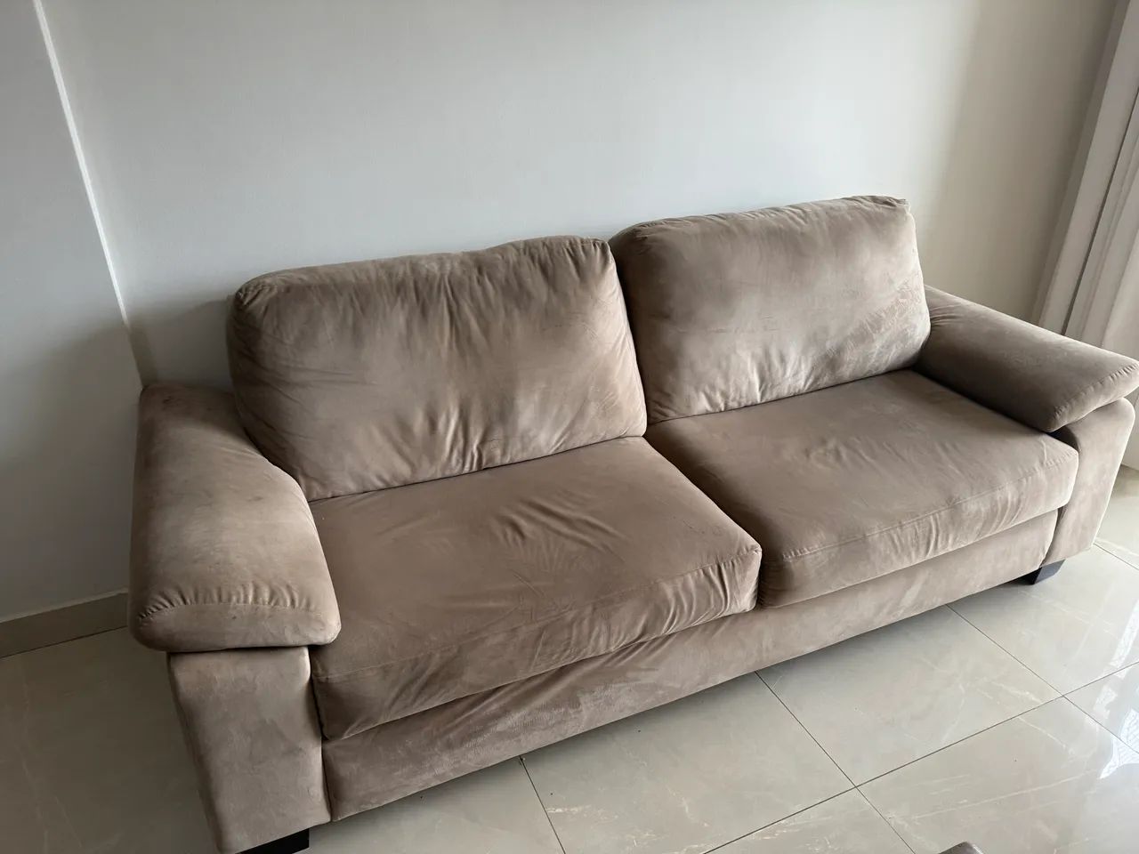 Sofá 4 lugares - Foto 2