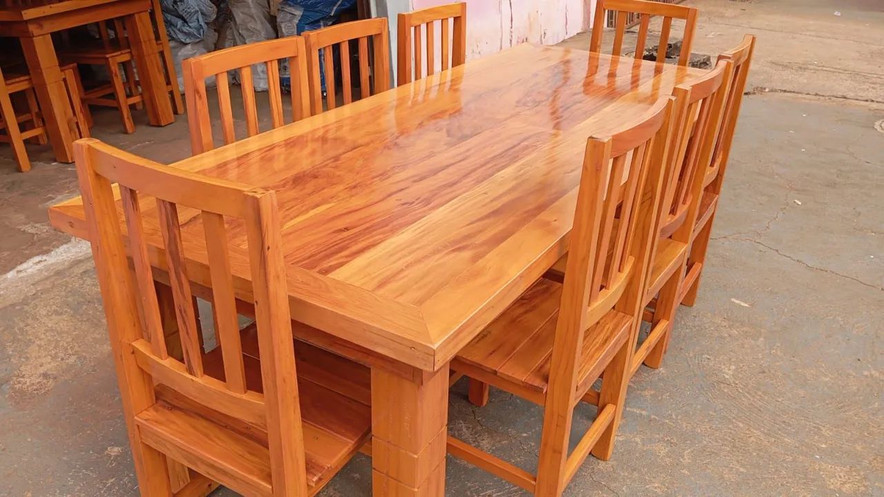 Mesa com cadeiras 100% peroba  - Foto 2