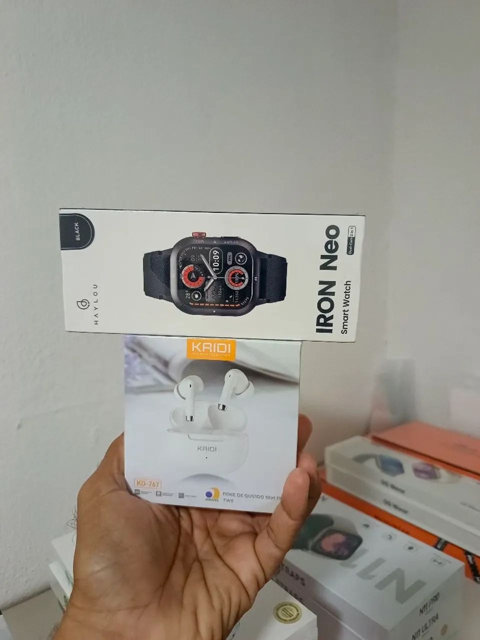 Combo smartwatch e fone de ouvido