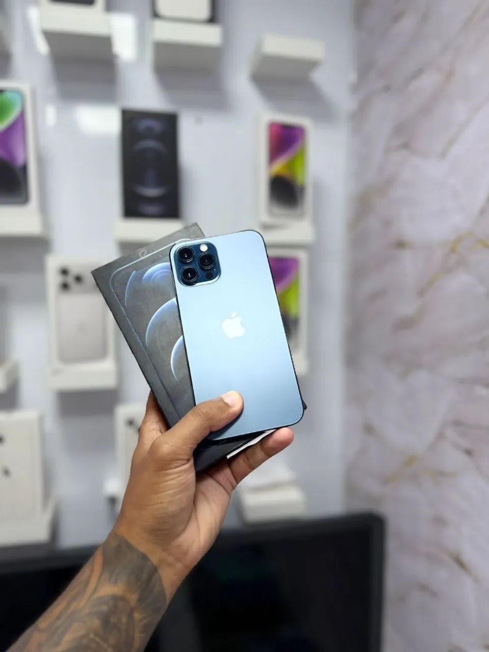 IPHONE 12 PRO MAX 128GB<br>R$ 2.399,00 - Foto 2
