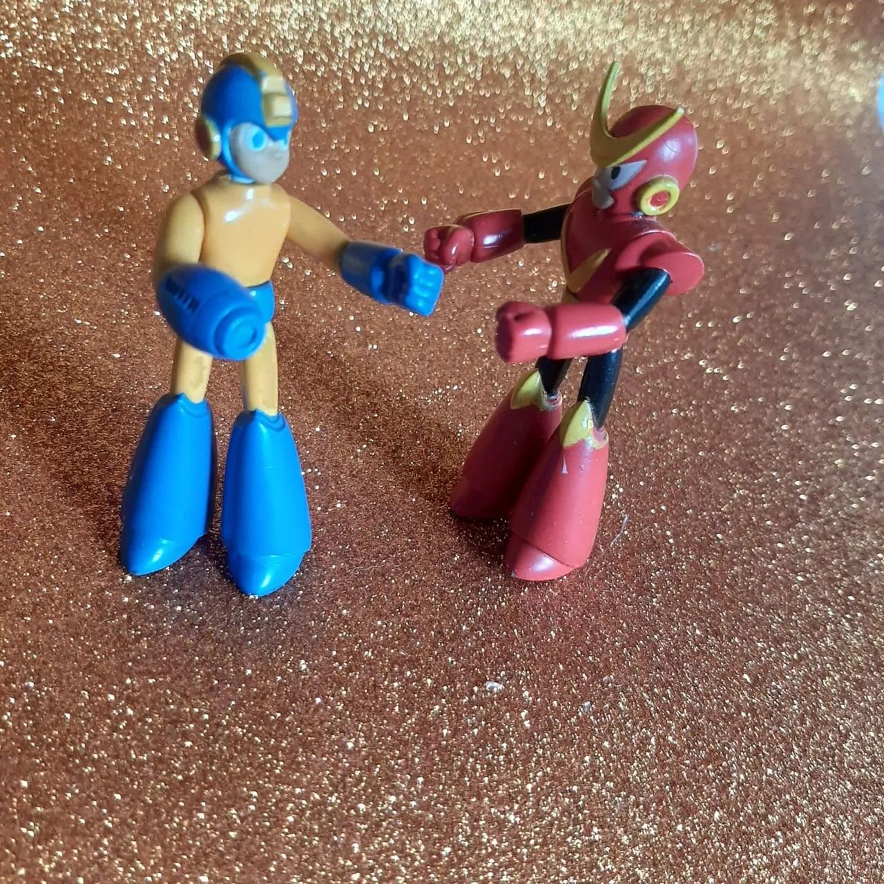 Bonecos Mega Man e Quick Man - Foto 3