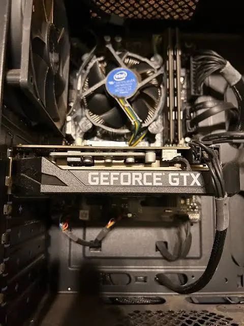 GTX 1660 ti 6GB - Foto 3